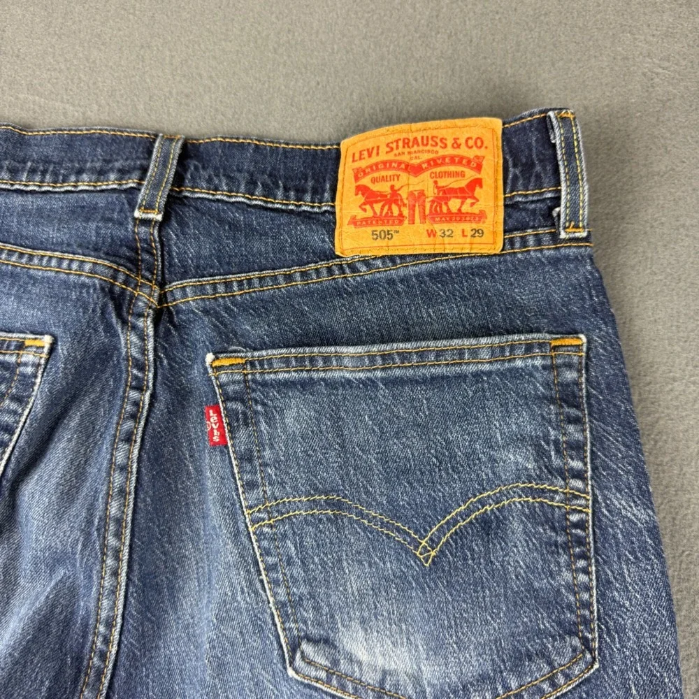Levis 505 Jeans Mens 32x29 Blue Regular Fit Straight Leg Whiskered Faded Dark